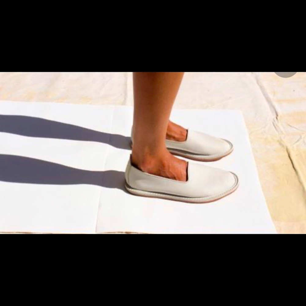 Vararta slip on moccasin style shoes